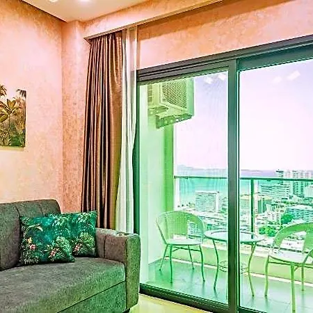 Apartment Dusit Grand View Pattaya