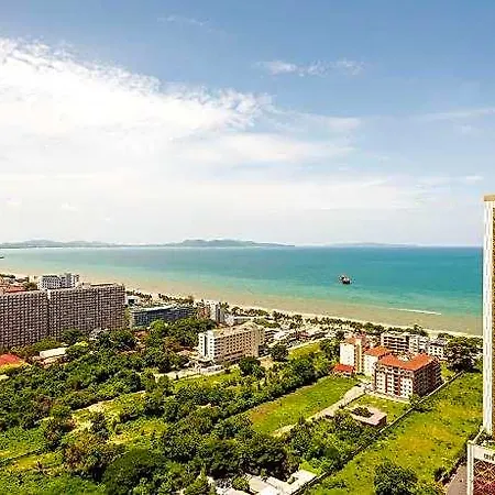 Apartment Dusit Grand View