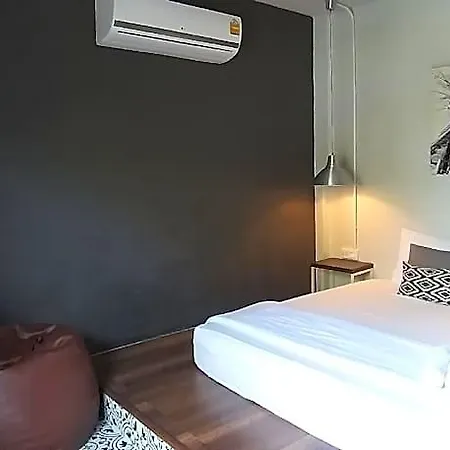 Hotel At Koh Larn