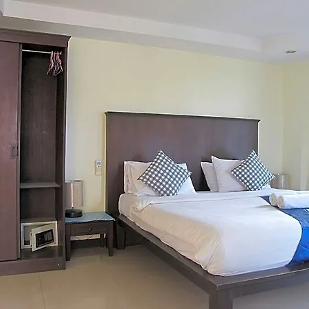 Hotel Pius Place 2*