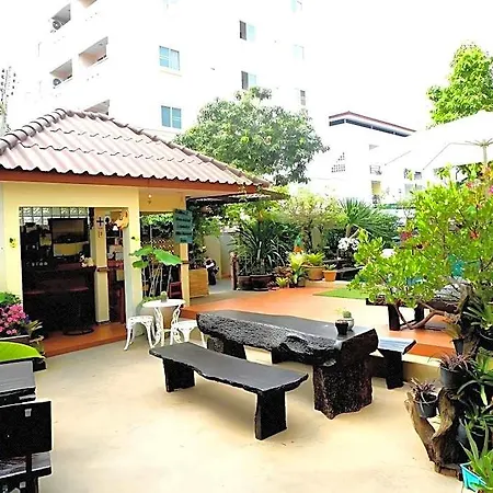 Hotel Pius Place