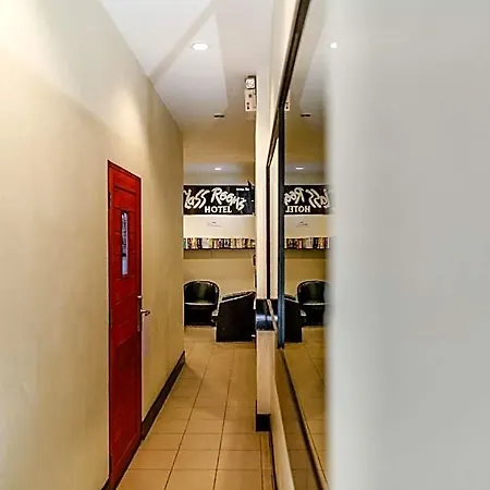 The Classroom Hotel 3*