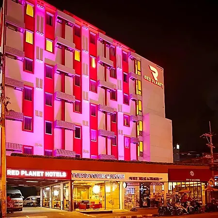 โรงแรมเรด แพลนเนต พัทยา 3* Pattaya