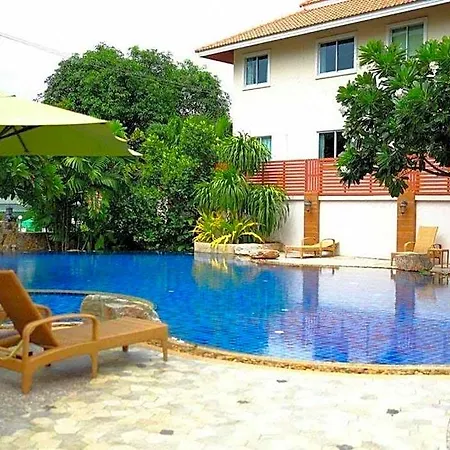 โรงแรม Harmony 3*