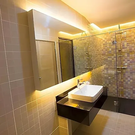 P72 โรงแรม Pattaya