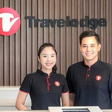 Travelodge Hotel 3*