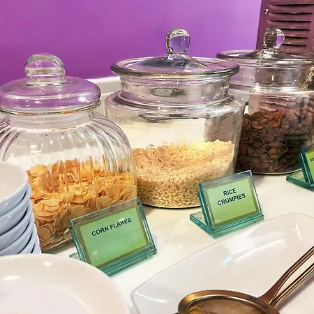 โรงแรม Nova By Compass Hospitality 4*