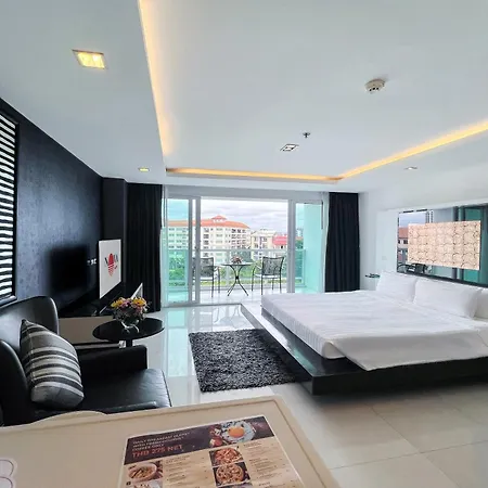 Nova By Compass Hospitality โรงแรม 4*