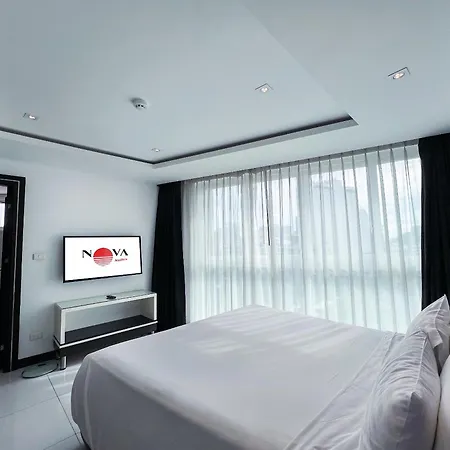 โรงแรม Nova By Compass Hospitality