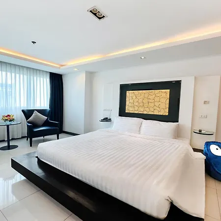Nova By Compass Hospitality 4*