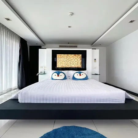 โรงแรม Nova By Compass Hospitality