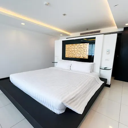 Nova By Compass Hospitality 4* Pattaya