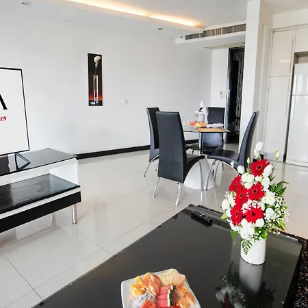Nova By Compass Hospitality โรงแรม 4*