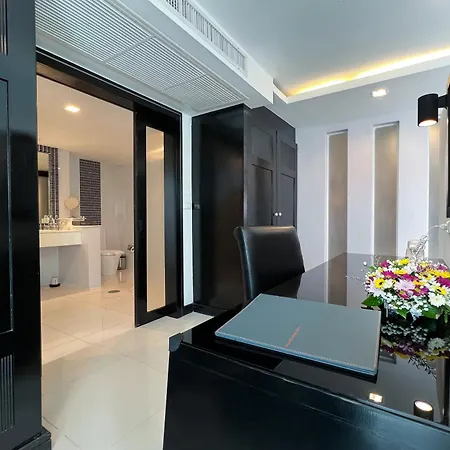 โรงแรม Nova By Compass Hospitality