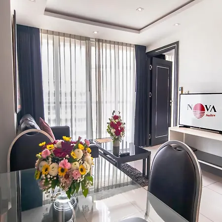 โรงแรม Nova By Compass Hospitality 4*