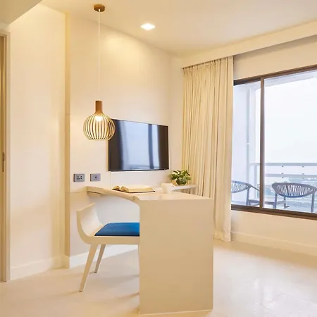โรงแรม Pullman G 5*