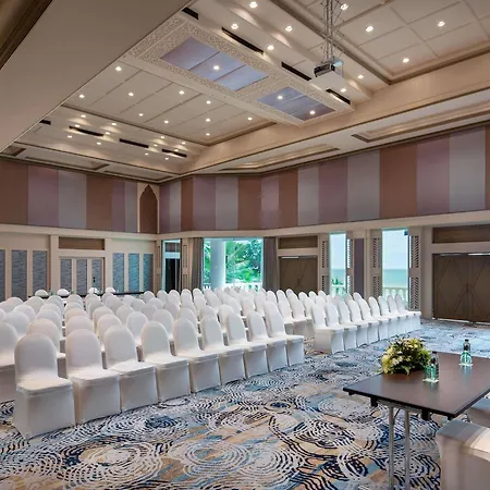โรงแรม Pullman G Pattaya