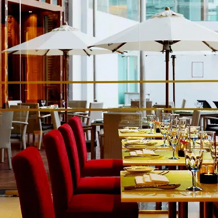 โรงแรม Centara Nova Pattaya