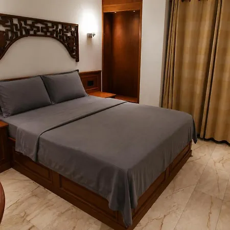 โรงแรม Max Pattaya