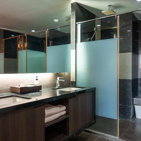 Siamese Pattaya, Bw Signature Collection 4*