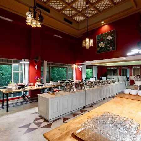 รีสอร์ท Natural Park 4*