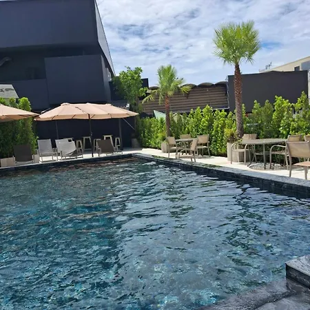 โรงแรม โรงแรมมารีน พลาซ่า พัทยา 3*