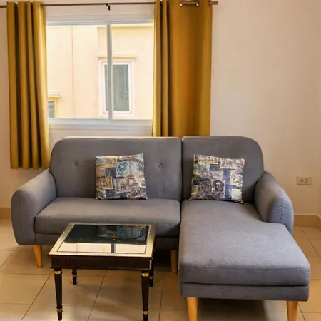 K2 Seaside โรงแรม 3*