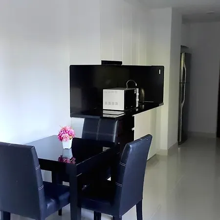 Park Royal-3 By Capital Apartment