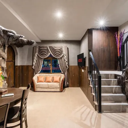 Apartment The Castle Pratumnak Hill 6 Bedroom Pattaya