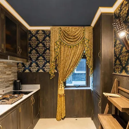 The Castle Pratumnak Hill 6 Bedroom Apartment