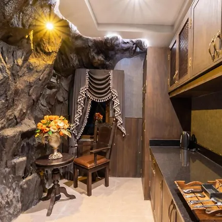 The Castle Pratumnak Hill 6 Bedroom Apartment Pattaya