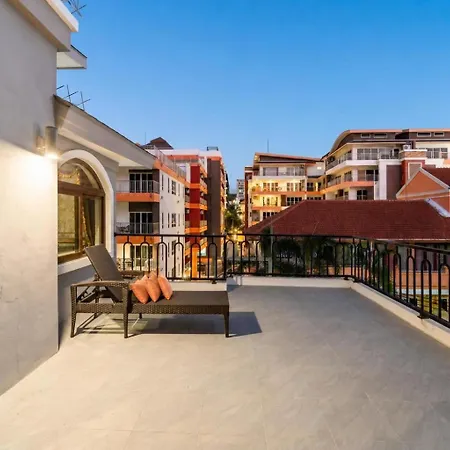 The Castle Pratumnak Hill 6 Bedroom Apartment Pattaya