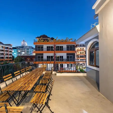 The Castle Pratumnak Hill 6 Bedroom * Pattaya