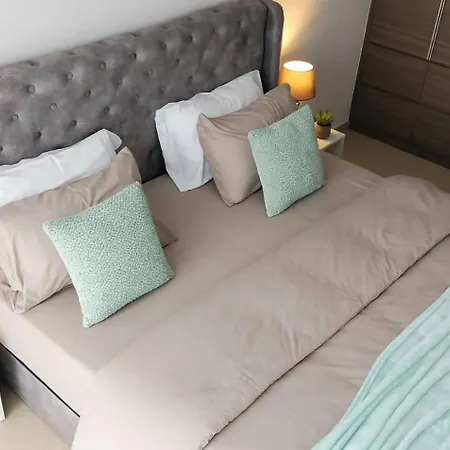 The Guestrooms Apartment *