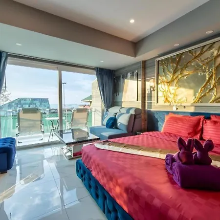 The Globe Hotel, Bar & Restaurant 3*