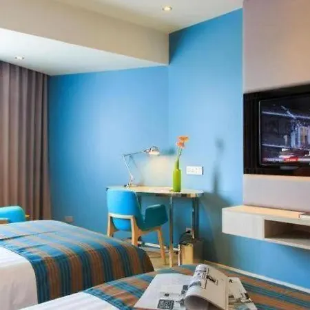 Grand Scenaria โรงแรม