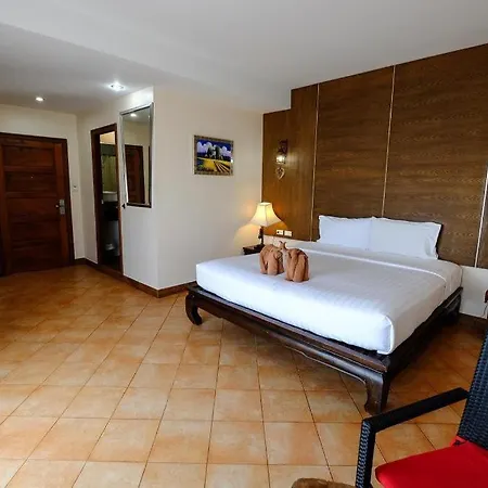 Hotel Red Balcony Pattaya