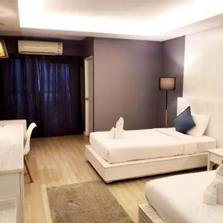 Oyo 1126 Curve Boutique 3*