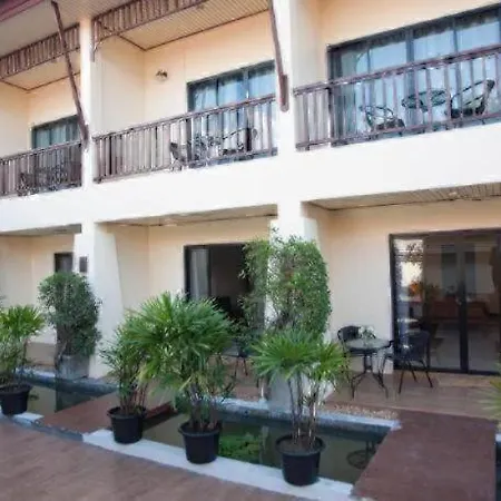 รีสอร์ท Lotusland Pattaya