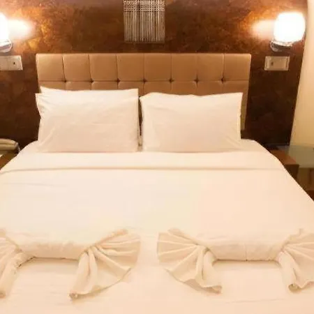 Lotusland 3* Pattaya