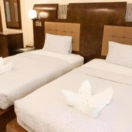 Lotusland 3* Pattaya