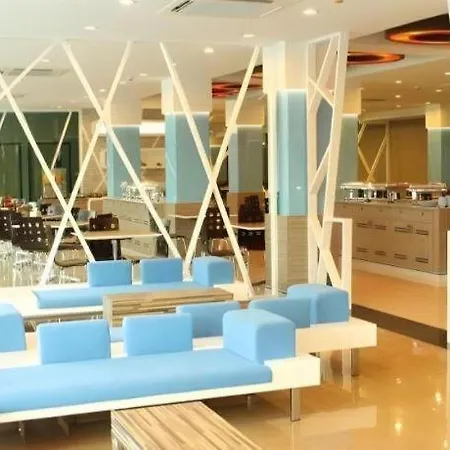 Chariot 3* Pattaya