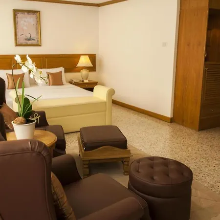 Lido โรงแรม