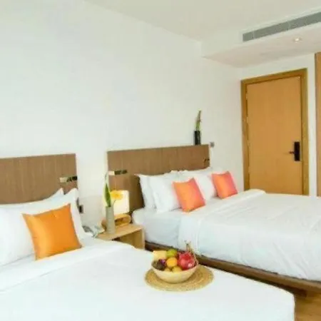 โรงแรม Seven Zea Chic 4*