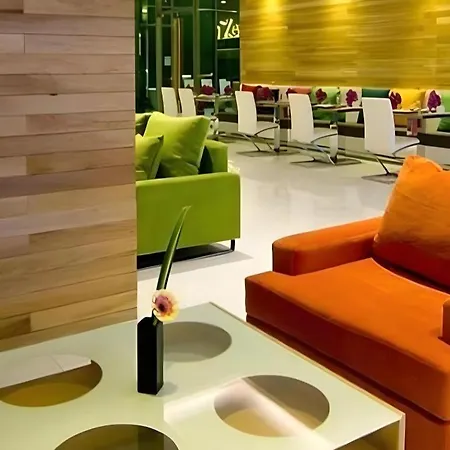 Seven Zea Chic โรงแรม Pattaya
