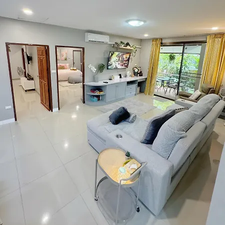 Villa Sun And Moon House