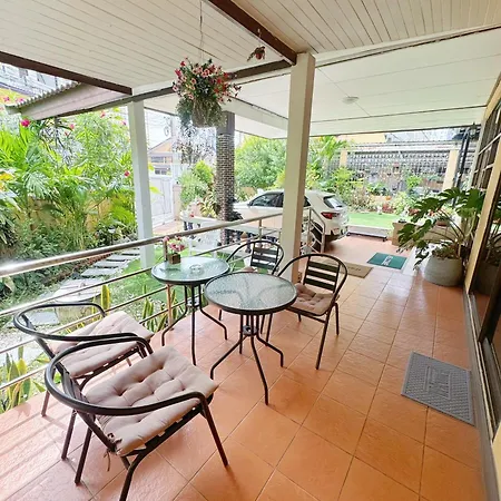 Sun And Moon House Villa