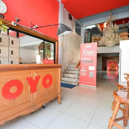 Oyo 549 Maesri Pattaya