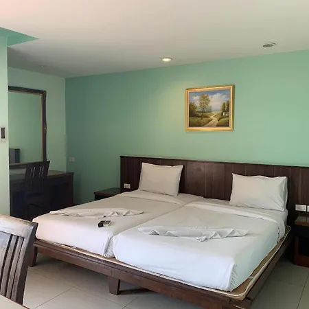 โรงแรม Siam Platinum