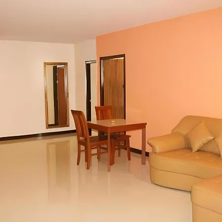Siam Platinum โรงแรม 4*